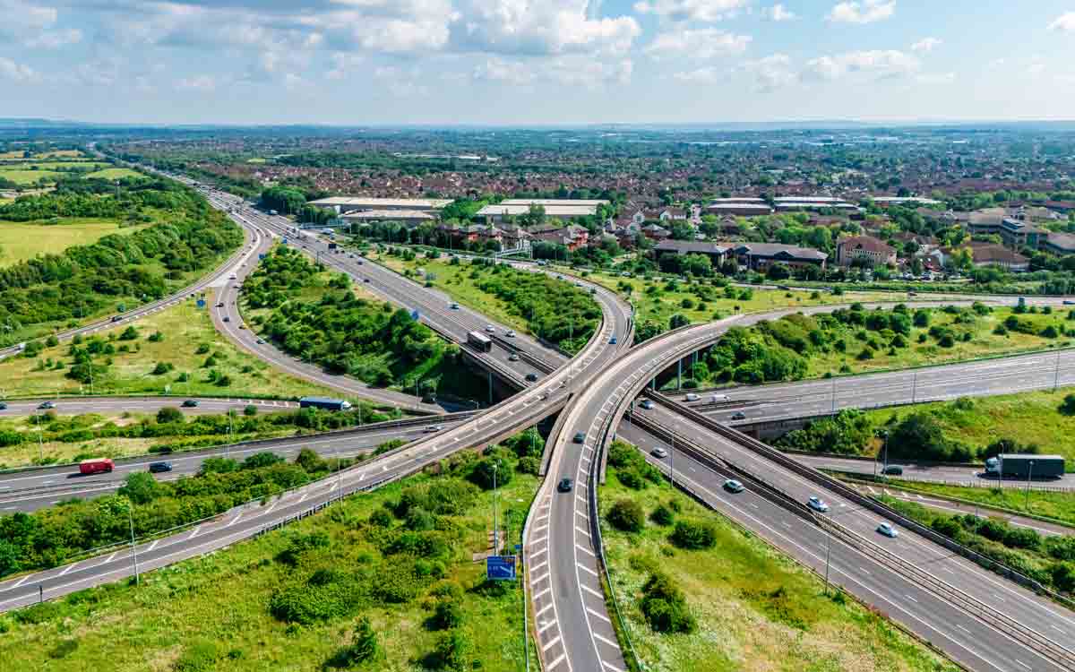 Leveraging private finance for public infrastructure: Shaping future PPP models