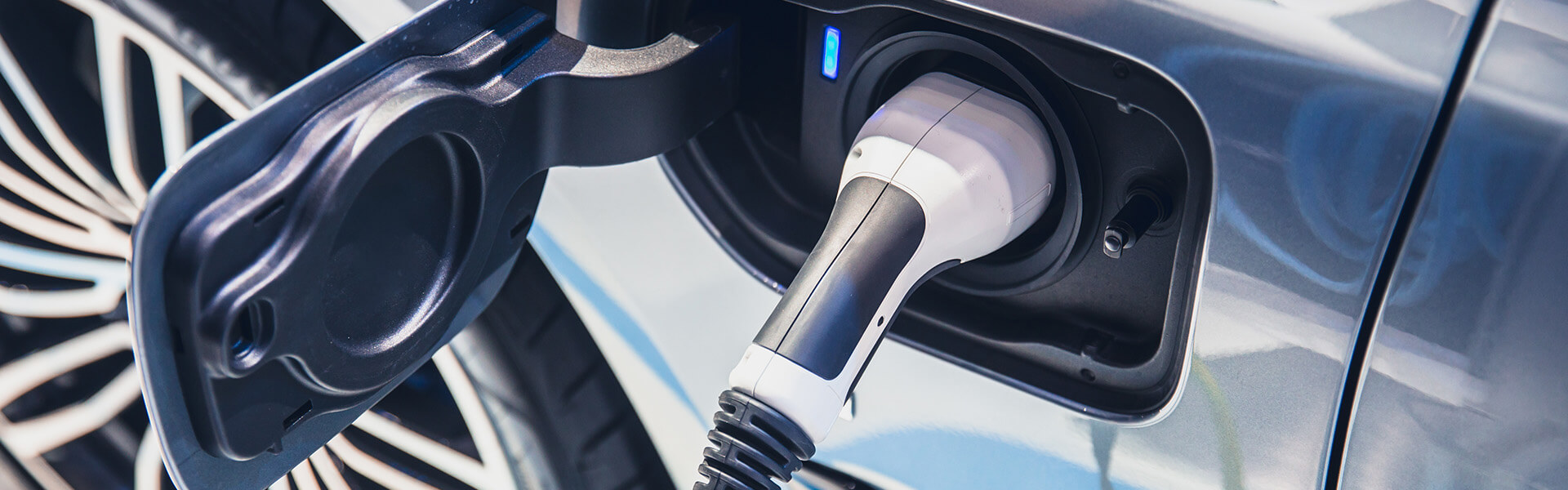 Automotive webinar - EV charging points: contractual and liability issues to be aware of