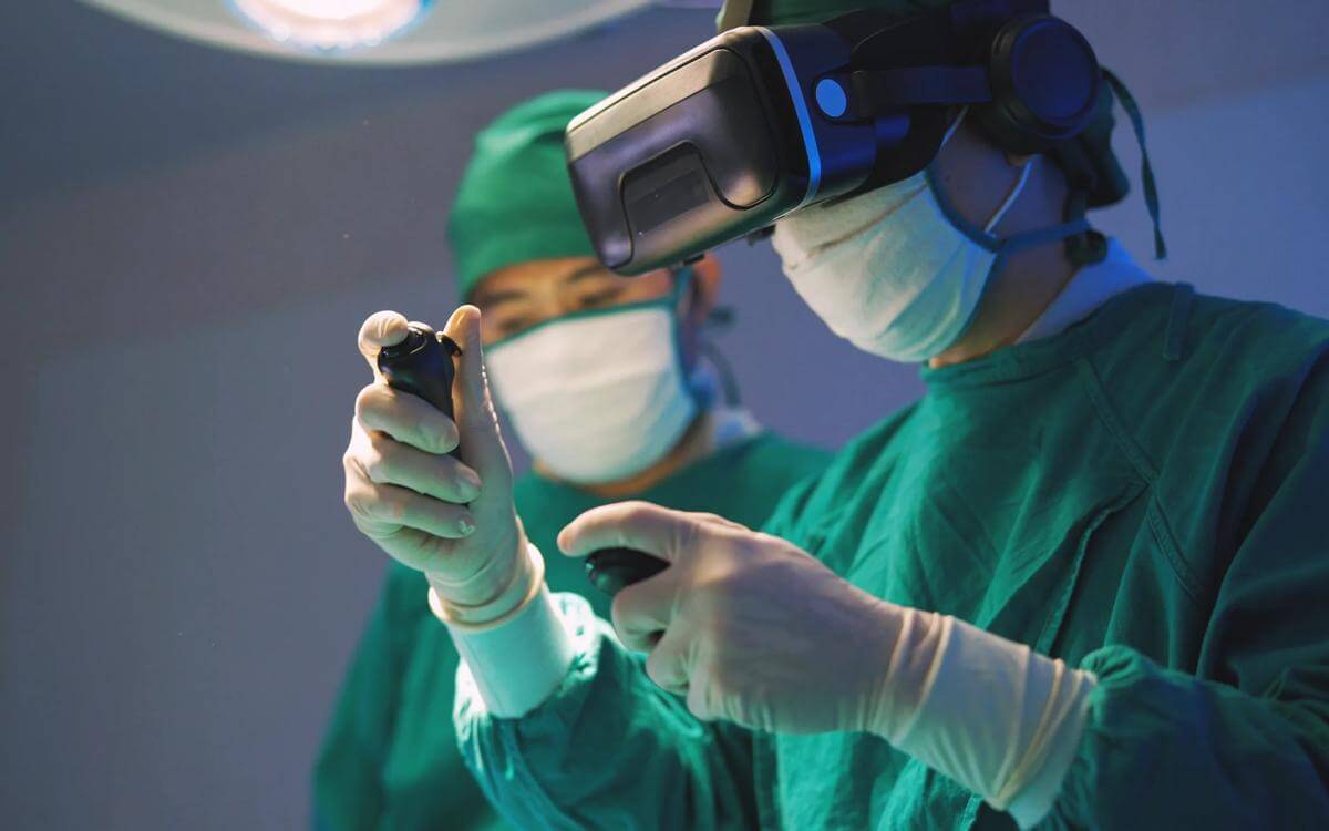 Shared Insights: Avoiding pitfalls when implementing AI in the health and care sector