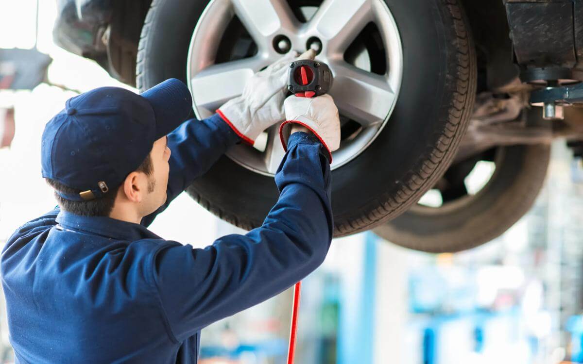 Counterfeit automotive parts: Car manufacturer and dealer risks